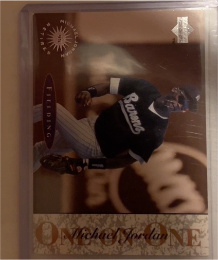 1995 Upper Deck Minor League #2 Michael Jordan One On One Fielding — front