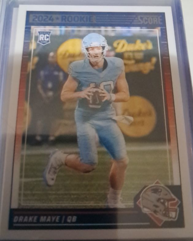 2024 Panini Score #303 Drake Maye Rookie Card — front
