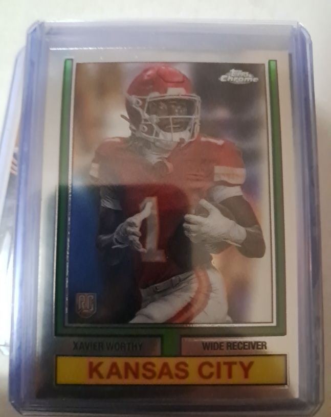 2024 Topps Chrome - 1974 Topps Football Xavier Worthy #74TF-8 — front