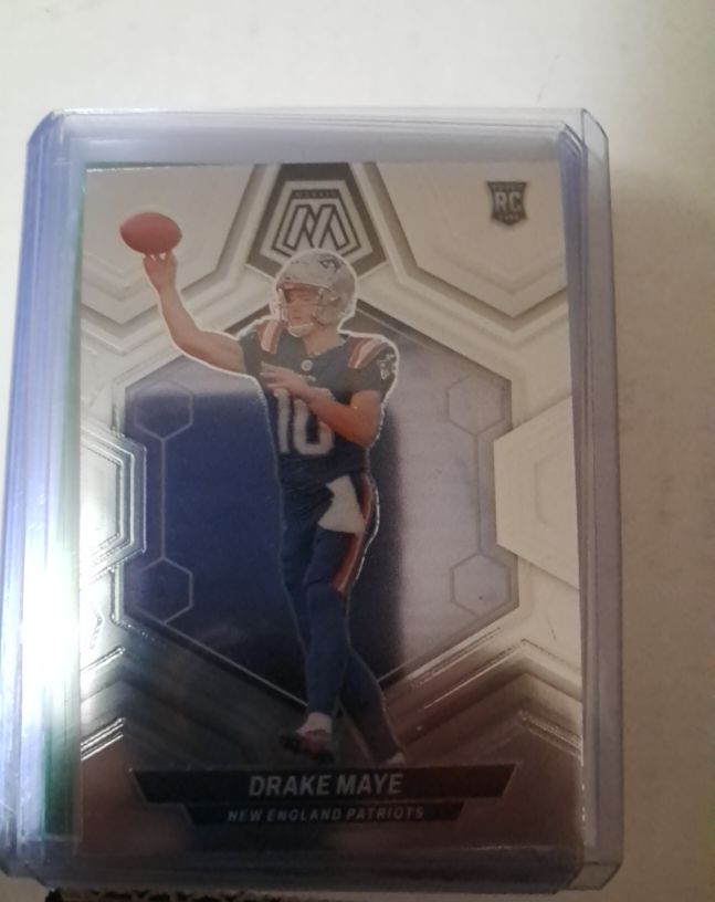 2024 Panini Mosaic Football #303 Drake Maye — front