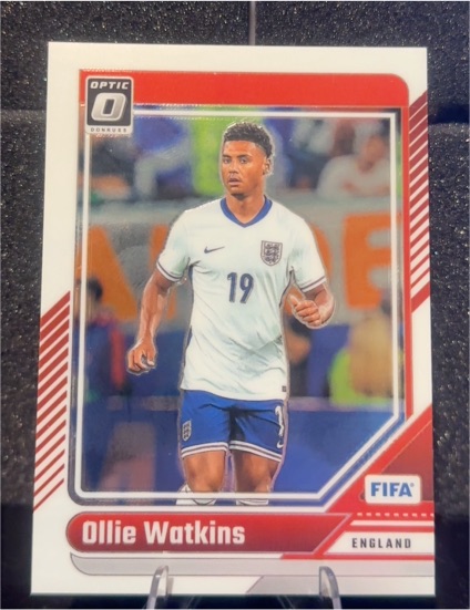 2024-25 Donruss Optic #67 Ollie Watkins — front
