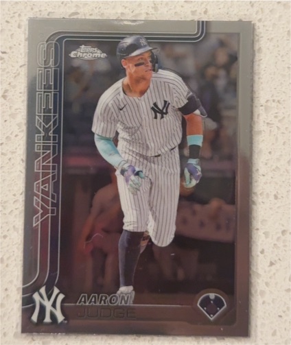 2025 Topps Chrome #99 Aaron Judge — front