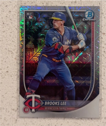 2025 Bowman Chrome #72 Brooks Lee — front