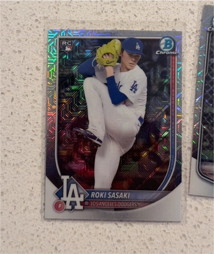 2025 Bowman Chrome #12 Roki Sasaki — front