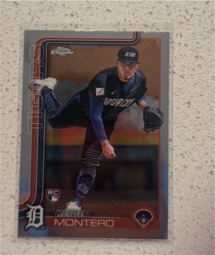 2025 Topps Chrome #7 Keider Montero — front