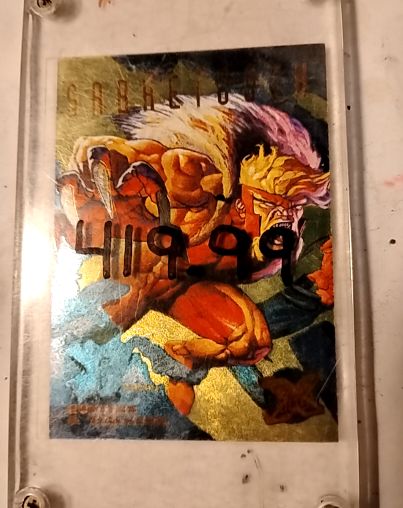 1994 Fleer Ultra X-Men Hunters and Stalkers #6 Sabretooth — front