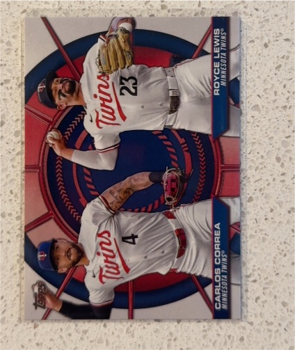 2025 Topps Series 2 #DD-11 Carlos Correa / Royce Lewis Dynamic Duos — front