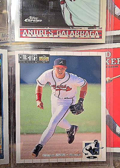 1994 Upper Deck Collector's Choice #152 Chipper Jones — front