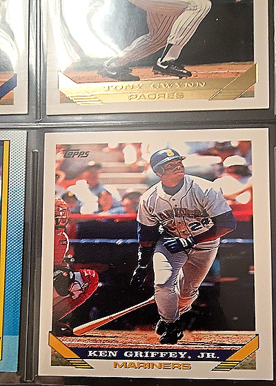 1993 Topps #179 Ken Griffey Jr. Seattle Mariners — front