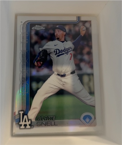 2025 Topps Chrome #175 Blake Snell — front