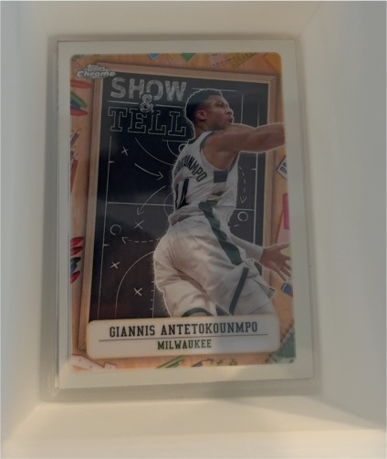 2024-25 Topps Chrome #ST-3 Giannis Antetokounmpo Show & Tell — front