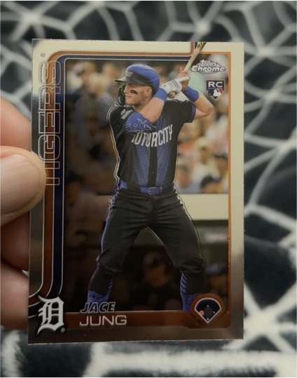 2025 Topps Chrome #225 Jace Jung — front