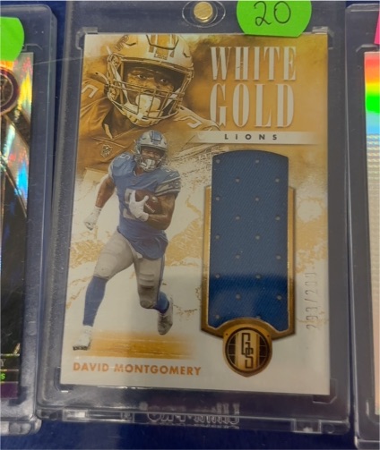 2023 Panini Gold Standard #11 David Montgomery White Gold Patch — front
