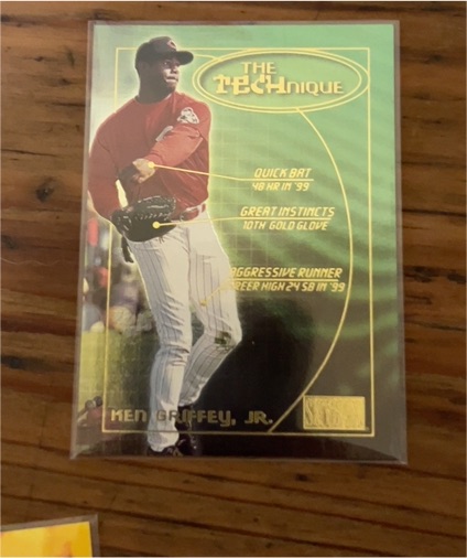 2000 Skybox The Technique #6 Ken Griffey Jr. — front