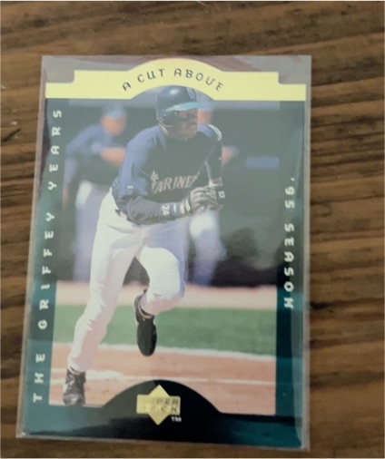 1996 Upper Deck A Cut Above #CA8 Ken Griffey Jr — front