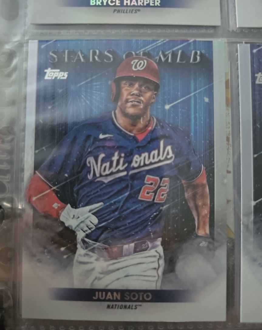 2022 Topps Series 1 Stars of MLB #SMLB-23 Juan Soto — front