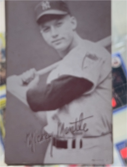 1947-66 Exhibit W461 Mickey Mantle — front