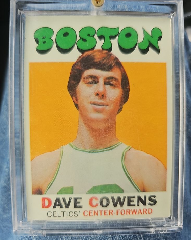1971-72 Topps #47 Dave Cowens — front