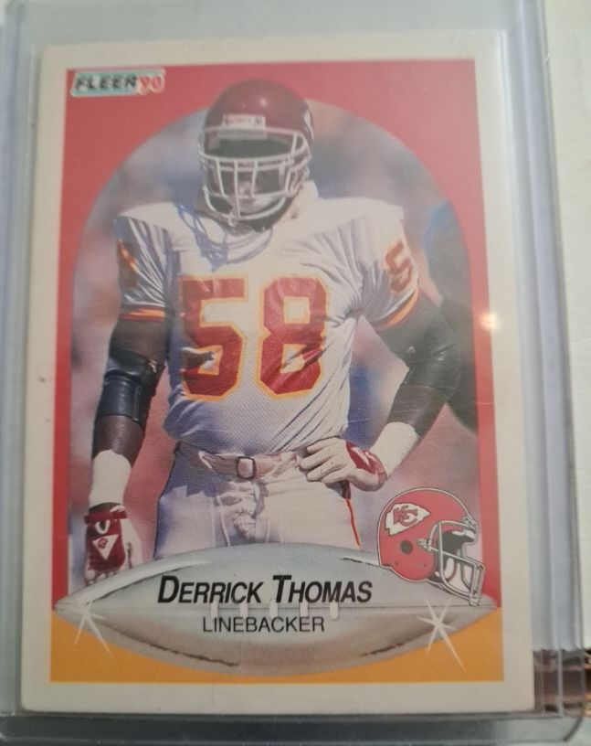 1990 Fleer #209 Derrick Thomas — front