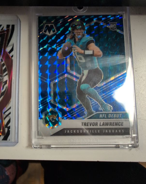 2021 Panini Mosaic NFL Debut #Trevor Lawrence — front
