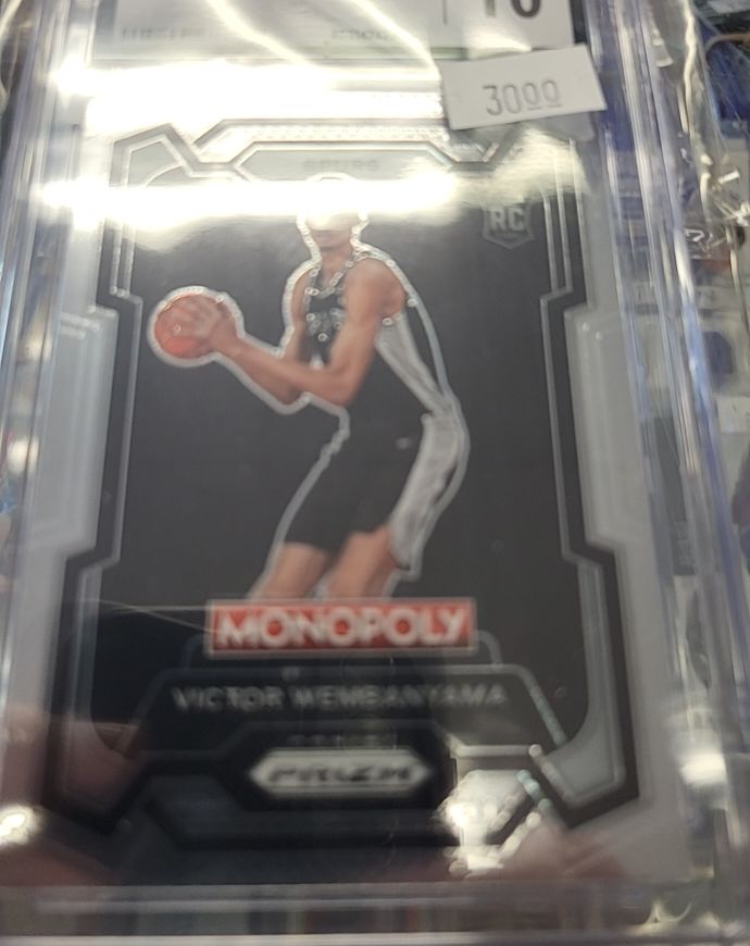 2023-24 Panini Prizm Monopoly #81 Victor Wembanyama Rookie Card — front