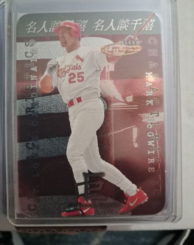 2001 Fleer Futures Characteristics #C2 Mark McGwire — front