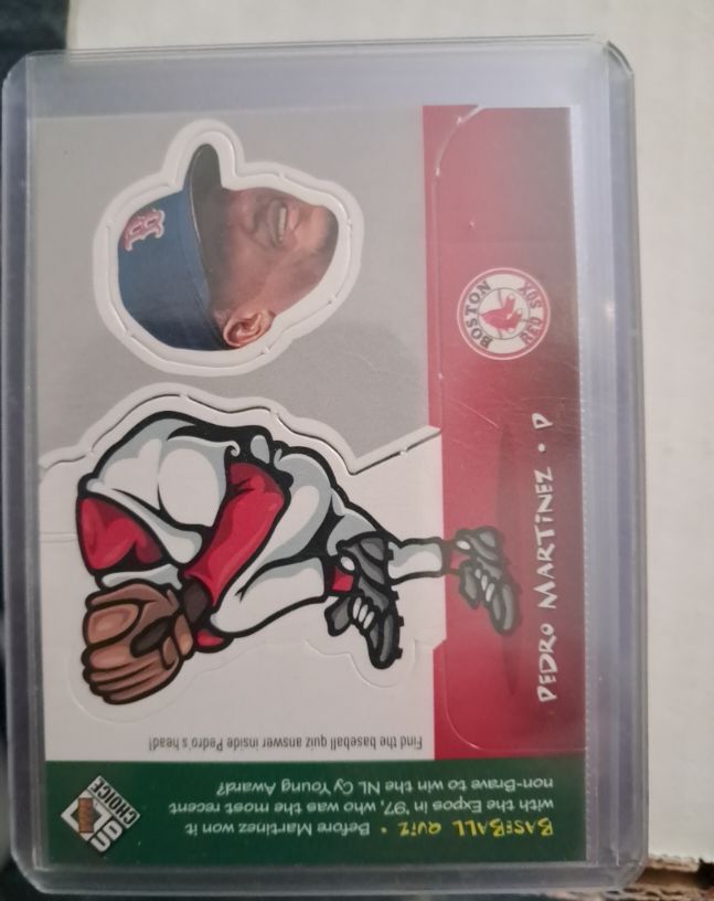 1998 Upper Deck Collector's Choice #8 Pedro Martinez Mini Bobbing Head — front