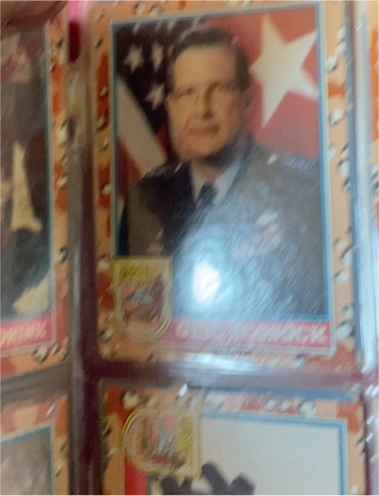 1991 Topps Desert Storm #4 General H. Norman Schwarzkopf — front