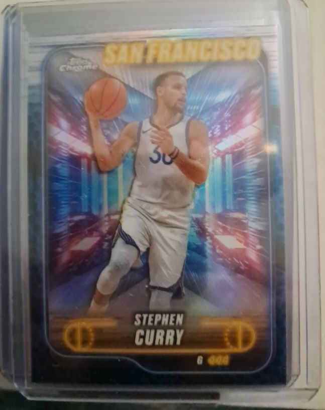 2024-25 Topps Chrome #187 Stephen Curry Golden State Warriors — front
