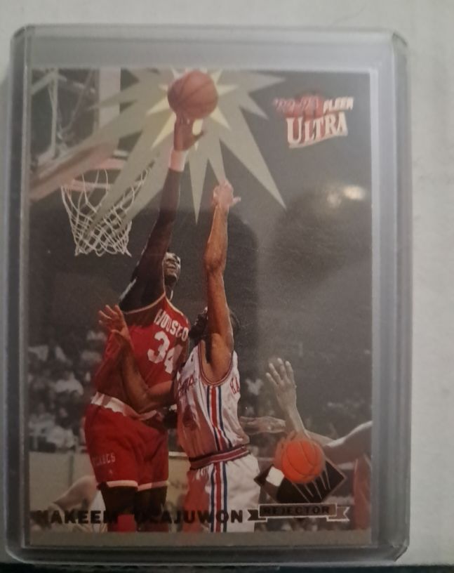 1992-93 Fleer Ultra Rejector #3 Hakeem Olajuwon — front