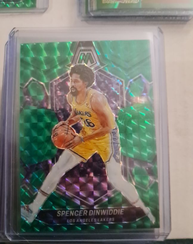 2019-20 Panini Mosaic #192 Spencer Dinwiddie — front
