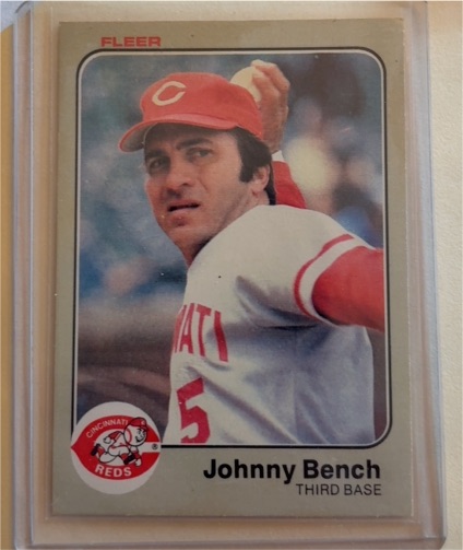 1983 Fleer #584 Johnny Bench — front
