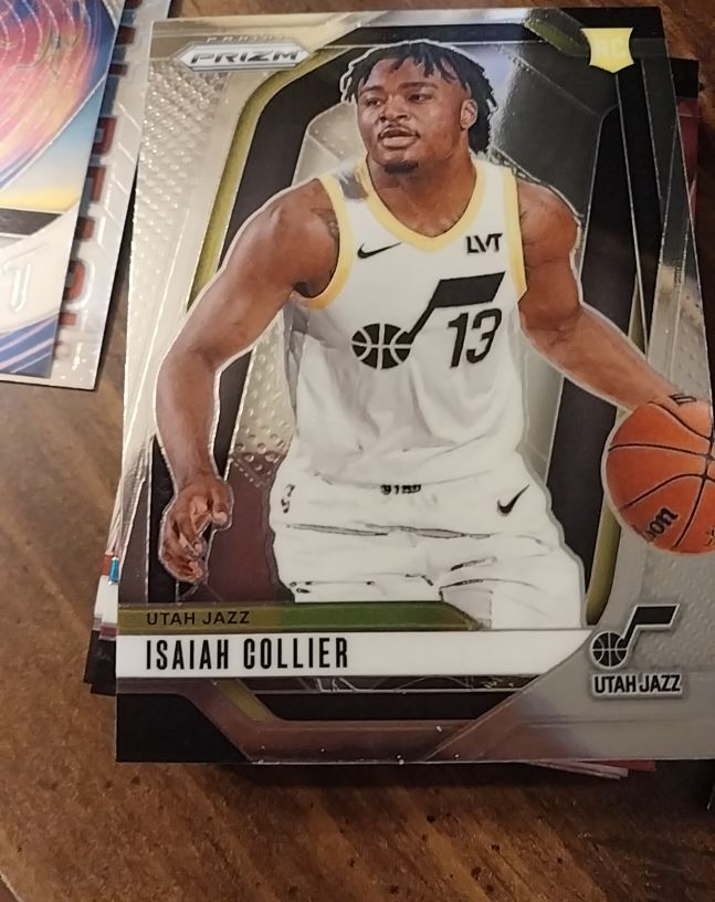 2024-25 Panini Prizm #227 Isaiah Collier — front