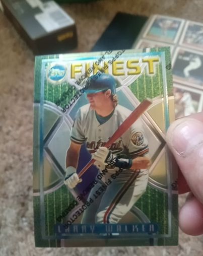 1995 Topps Finest #215 Larry Walker — front
