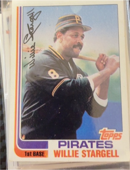 1982 Topps #715 Willie Stargell — front