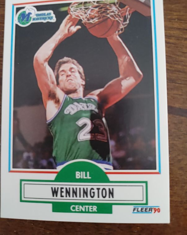 1990-91 Fleer #44 Bill Wennington — front