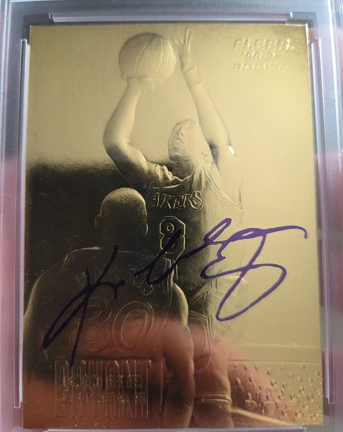1996-97 Fleer 23KT Gold #23KT Gold Kobe Bryant — front