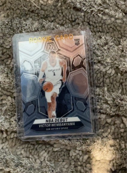 2023-24 Panini Mosaic #257 NBA Debut Victor Wembanyama Rookie Card — front