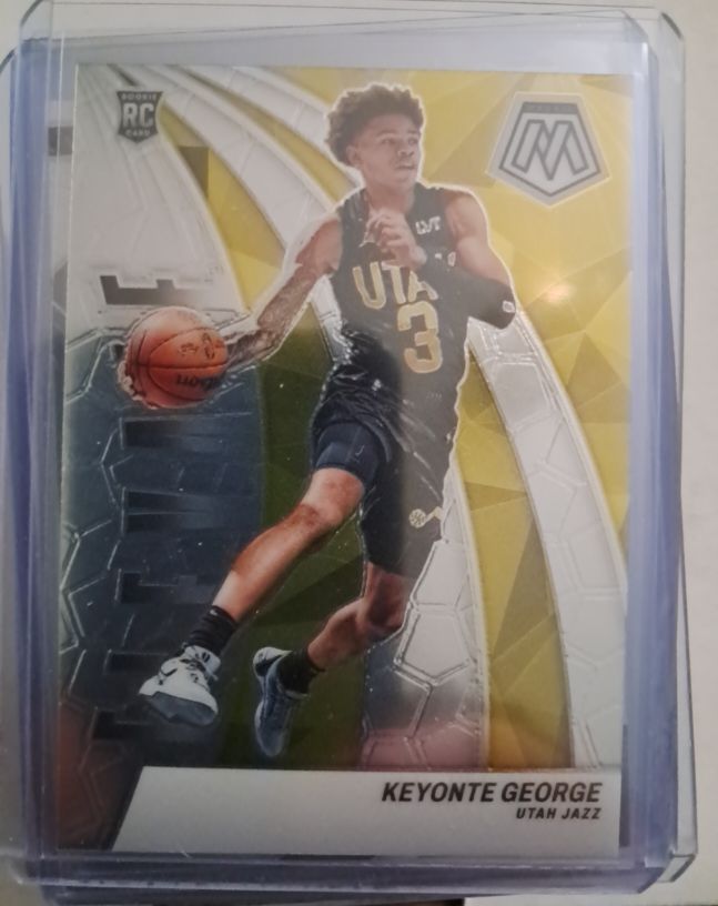 2023-24 Panini Mosaic Elevate #22 Keyonte George — front