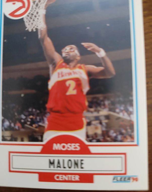 1990 Fleer #3 Moses Malone — front