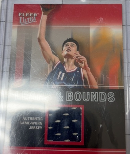 2003-04 Fleer Ultra Leaps & Bounds #LB-YM Yao Ming — front
