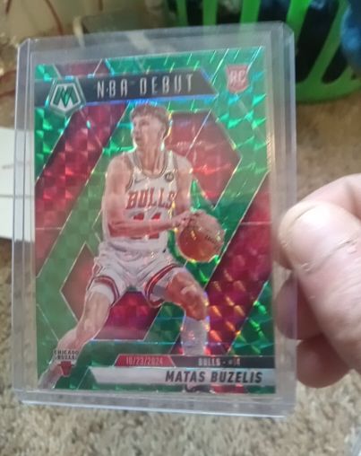 2024-25 Panini Mosaic #257 Matas Buzelis — front