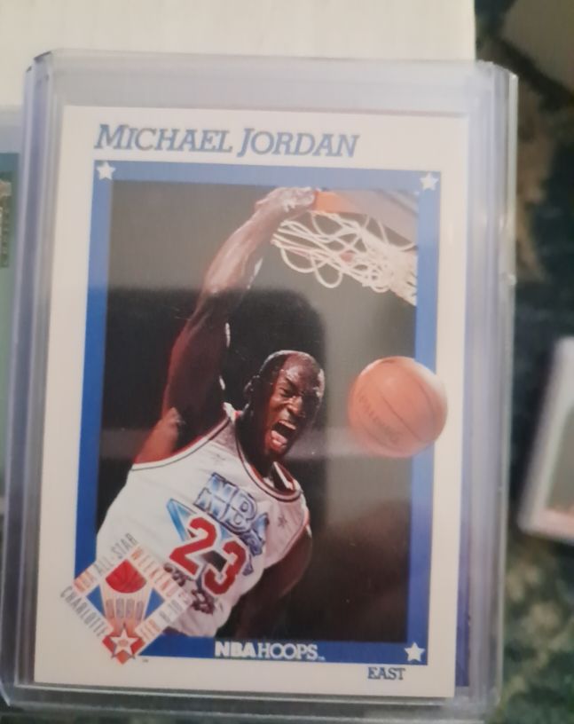 1991 NBA Hoops #253 Michael Jordan All-Star — front