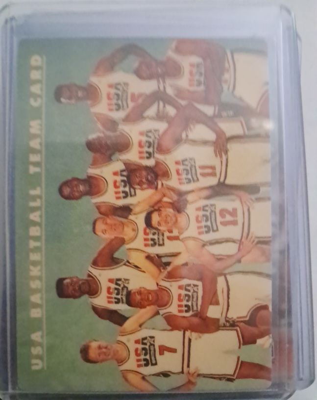 1992 SkyBox USA #NNO USA Basketball Team Card — front