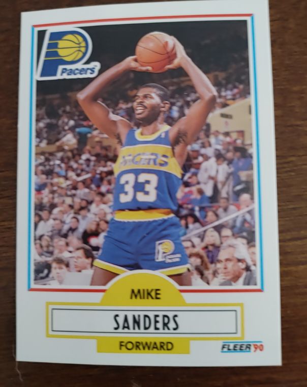 1990-91 Fleer #80 Mike Sanders — front