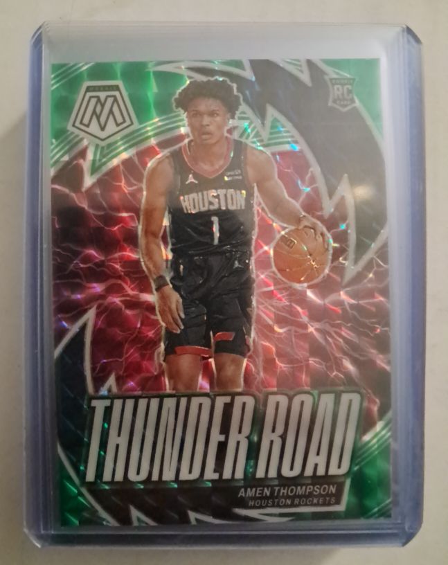 2023-24 Panini Mosaic #12 Amen Thompson Thunder Road Green Mosaic — front