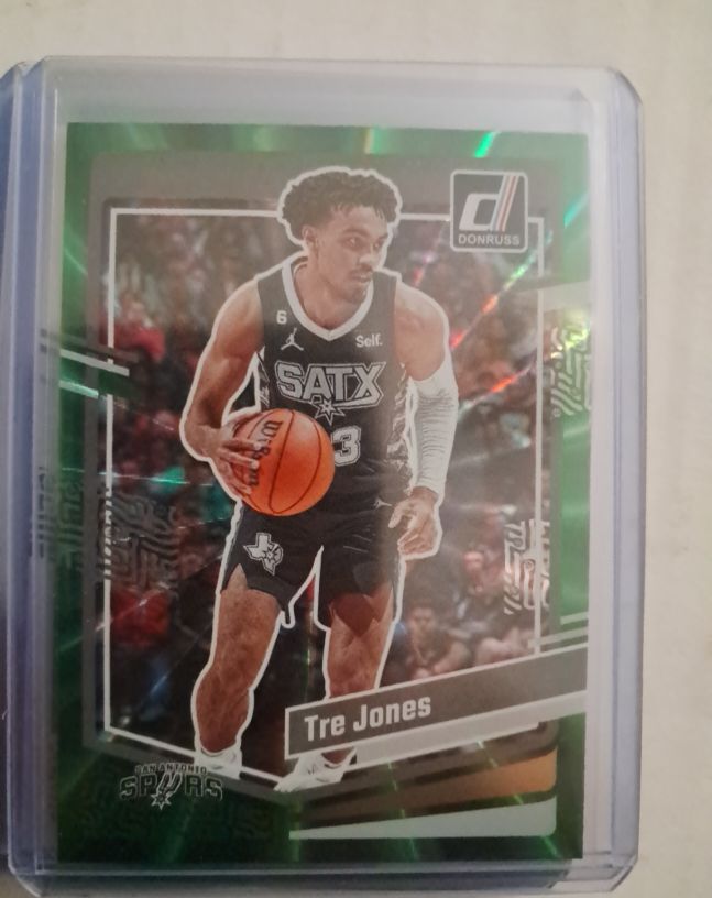 2023-24 Donruss #161 Tre Jones — front