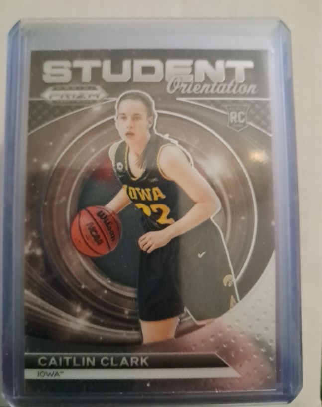 2024 Panini Prizm Draft Picks #22 Caitlin Clark Student Orientation — front