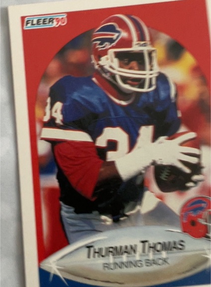 1990 Fleer #124 Thurman Thomas — front