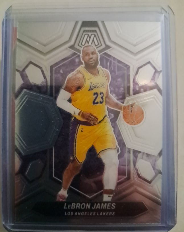 2023-24 Panini Mosaic #92 LeBron James — front
